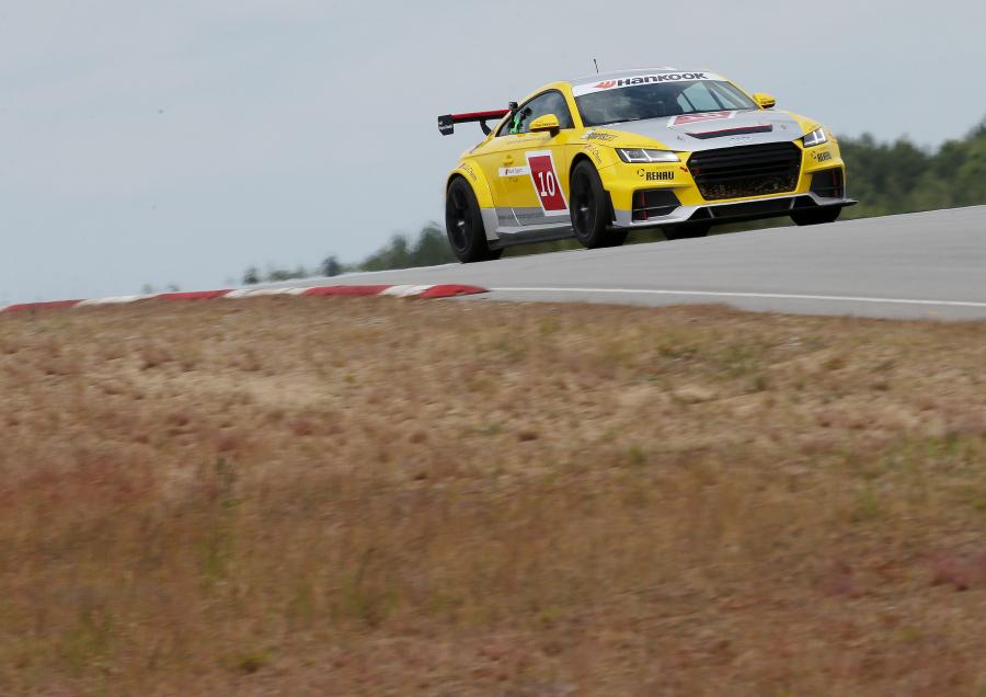  Audi Sport TT Cup (8S) 2015 года  (фото 46 из 47)